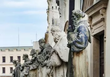 Opera: La Cripta dei Cappuccini - Arte, Musica e Mistero en Roma