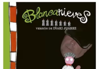 Teatro Arbolé ha adaptado al mundo de los títeres Blancanieves, el inmortal cuento de los Hermanos Grimm que ha pasado de generación en generación a través de la comunicación oral entre padres e hijos. La novedad de esta obra radica en que se utiliz en Va