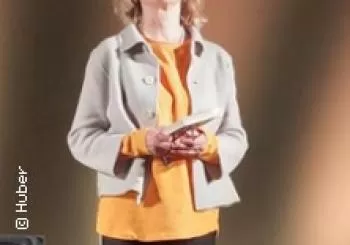 Gisela Schneeberger liest Kindheitsgeschichten en Ingolstadt