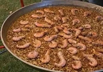 Assemblea i fideuà Tecletes en Tarragona