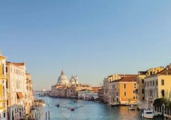 Canal Grande di Venezia: Tour guidato in barca per piccoli gruppi en Venice