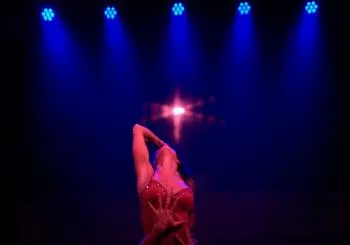 Cabaret Carmesí. El show más atrevido en Lula Club en Madrid