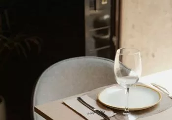 Menú en Portolito Centro + tratamiento de vinoterapia en Valencia