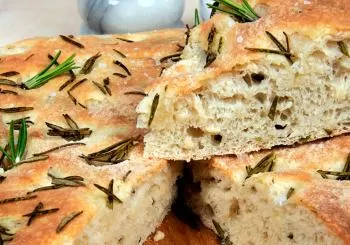 Artisan Bread Making at Ann's Smart School of Cookery en London