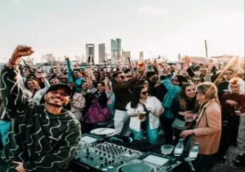 Rita's Brunch by Martini: terraceo en Autocine Madrid