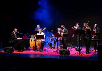 Una Noche en La Habana / Malandar en Sevilla