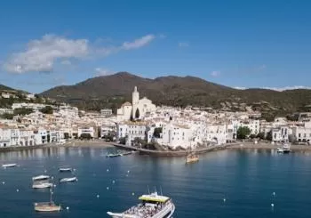 Excursión en barco al Cap de Creus, Cadaqués y Portlligat en Barcelona