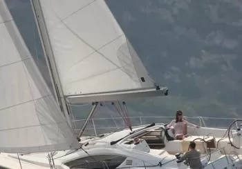 Luxury Sailing Experience Day with Champagne and Lunch or Dinner en Southampton