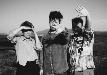 Triángulo de Amor Bizarro | XX20 AÑOS DEL TRIÁNGULO en Vigo