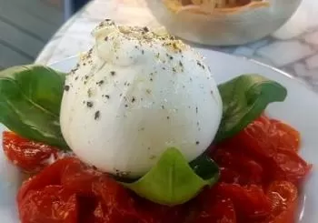 Borough Market Visit & Cooking Class in London with a Food Professional