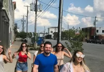 Germantown Public Beer Walk en Louisville