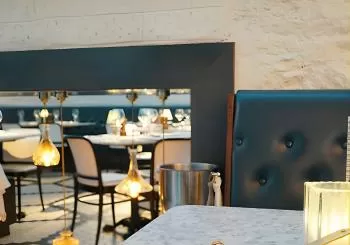 Glasgow Walking Food Tour with EatWalk Tours