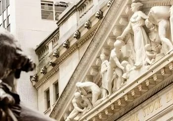 Financial Crisis Tour with a Finance Professional en New York