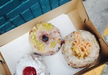 Seattle Delicious Donut Adventure & Walking Food Tour