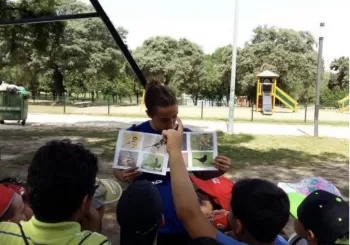 Excursión en el parque del Alamillo: Visita guiada al vivero en tren neumático y ruta botánica en Sevilla
