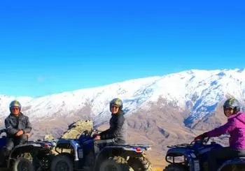 Cardrona Valley Mountain Quad Experience from Wanaka en Queenstown
