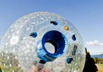 Zorb Inflatable Ball Ride from Mount Ngongotaha in New Zealand en Rotorua