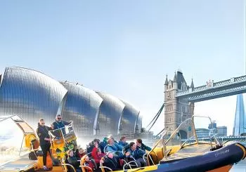 Speedboat 'Ultimate Tower Blast' from Tower Millennium Pier - 40 minutes en London