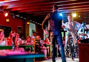 Entradas para Espectáculo flamenco en Jardines de Zoraya + Cena. En Granada
