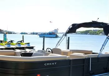 12 passenger Crab Island pontoon boat rental en Destin