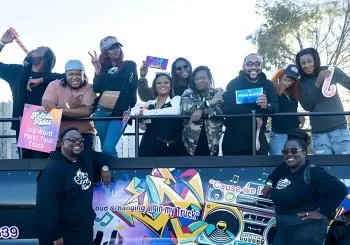 2 Hours H- Town Tour with 15ft Open Air Party Truck On Wheels en Houston