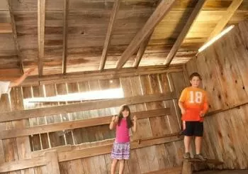 Cosmos Mystery Area Admission en Rapid City