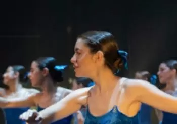 En el oceano - Escola dansa Carmen Estela en ILLES BALEARS