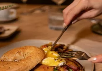 Clase en Fitclub y healthy brunch en El Escondite en Madrid