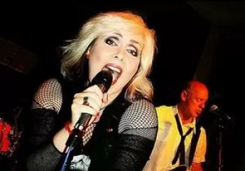 Entradas Blondied en The Flowerpot