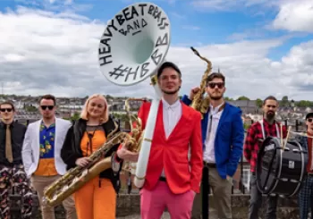 Entradas Heavy Beat Brass Band Christmas Party en The Hare And Hounds