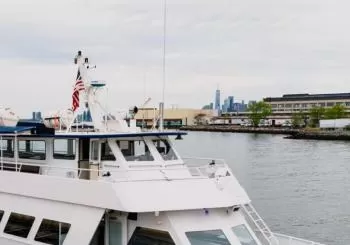July 4th Macy's Fireworks Party Cruise Aboard Atlantic Star en New York