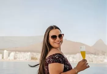 Cruise and Dine Lunch / Cape Town: Coastal Motor Cruise and 2-Course Lunch