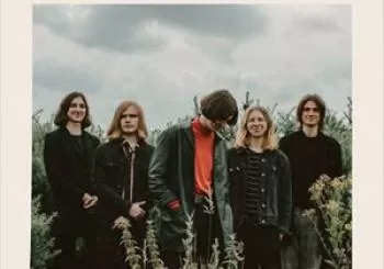 Entradas Uncover x IVW Violet Slow Tapes Special Guests en Annies at the Courtyard