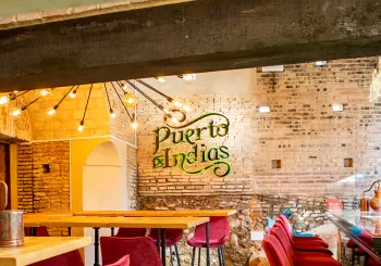 Experiencia premium: tour guiado con cata organoléptica + GIN Tonic final en Sevilla