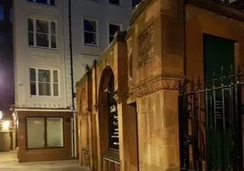 The Alleyways And Shadows Old City London Ghost Walk
