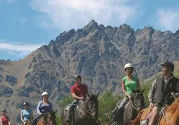Half Day Walter Peak Horse Trek and Cruise from Queenstown