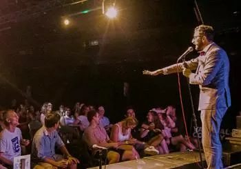 Stand Up Comedy Show - Entry & Free Drink - Big Belly Comedy Club en London