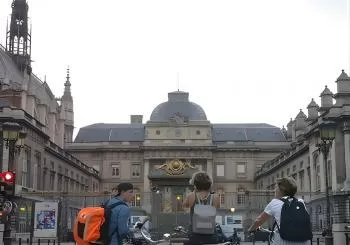 Paris Evening City of Lights Small Group Bike Tour & Boat Cruise