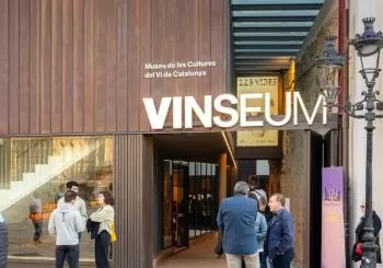 Vinseum - Visita guiada y cata de vinos en Barcelona