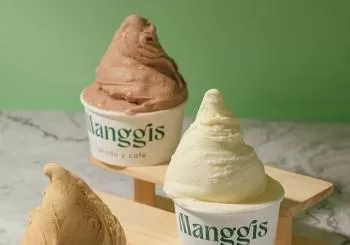 Tarrina pequeña de Delicioso Helado Artesanal en Manggis en Madrid