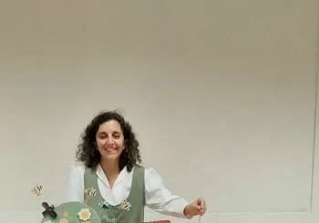 4 PAPELES. Tras la Puerta Títeres. 12º Festival Objetivo Chupete en Gijón