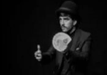 Fiasco: el mago, el vino y el mono en Madrid