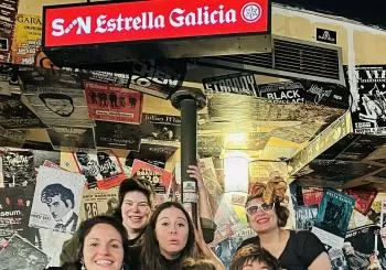 Elas Son Artistas: Las Antonias en XXV Aniversario Mardi Gras en A Coruña