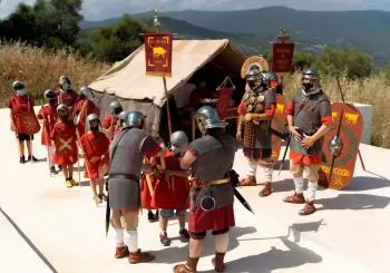 FESTIVAL ROMANO DE SANTIPONCE: Castra infantil en SEVILLA