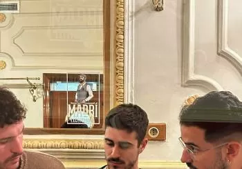 De Los Nuestros - El Rincón Del Arte Nuevo en Madrid