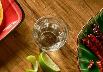CATA DE MEZCAL UNIÓN CON MARIDAJE DE TACOS En el Viva La noche de los muertos en Madrid