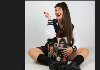 Pitu Aparicio. Monólogo “La bollera perfecta” en A Coruña