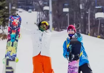From NYC: Ski & Snowboard Day Trip to Mountain Creek! en New York