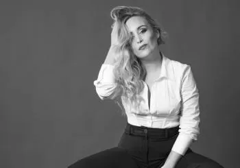 SARA ZAMORA. ARTISTAS EN RUTA en Lugo