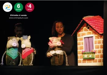 A verdadeira historia dos tres porquiños e o Lobo feroz: Teatro para familias en A Coruña
